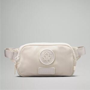 Lululemon NWT team Canada future legacy mini belt bag Fanny pack Olympics